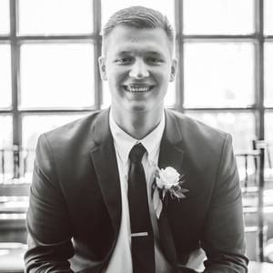 Meet your Posher, Ethan